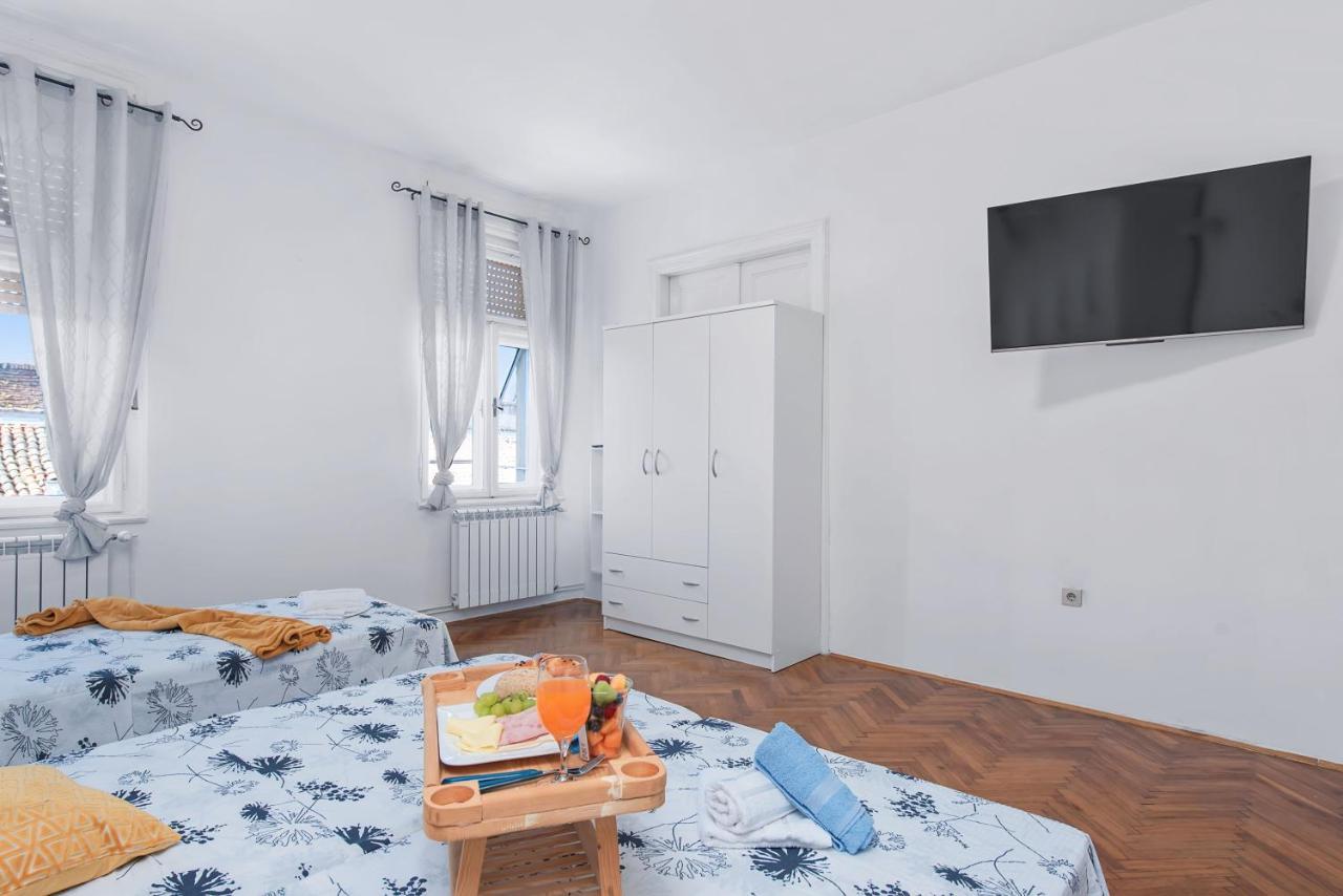 The Grand Mansion Residence On La Guardia Rijeka Extérieur photo